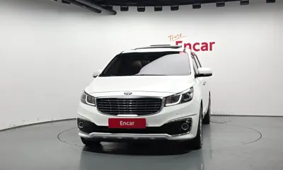 Kia Canival 2018, 113366 км, за 8604.83 USD