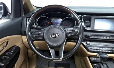 Kia Canival 2018, 113366 км, за 8604.83 USD - фото 13