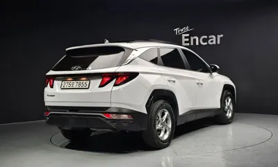 Hyundai Tucson 2021, 75084 км, за 14332.26 USD
