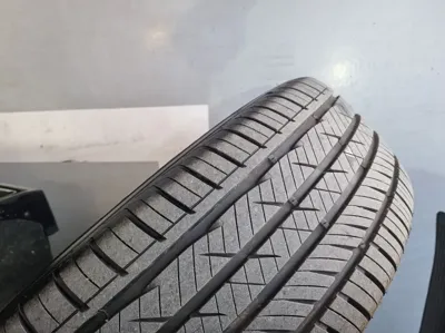 Kia Canival 2018, 130590 км, за 8861.76 USD