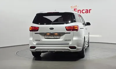 Kia Canival 2020, 67422 км, за 12800.32 USD