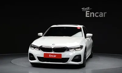 BMW 3-Series 2022, 33394 км, за 21402.57 USD