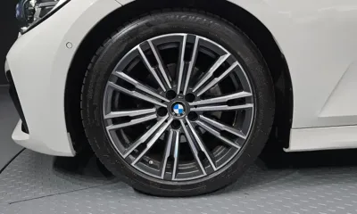 BMW 3-Series 2022, 33394 км, за 21402.57 USD