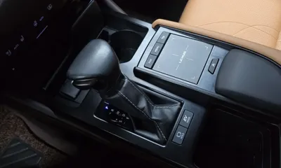 Lexus ES