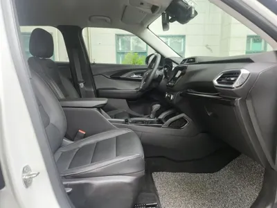 ChevroletGMDaewoo Trailblazer 2021, 27800 км, за 11004.75 USD - фото 9