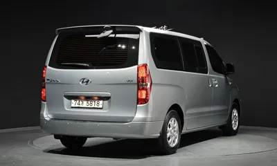 Hyundai Starex 2016, 159360 км, за 5869.91 USD
