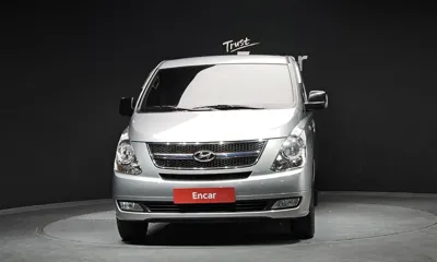 Hyundai Starex 2016, 159360 км, за 5869.91 USD
