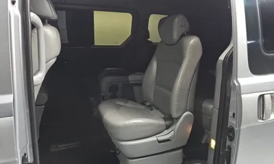 Hyundai Starex 2016, 159360 км, за 5869.91 USD - фото 12