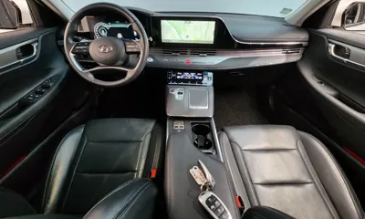 Hyundai Grandeur 2022, 40268 км, за 17509.08 USD - фото 7