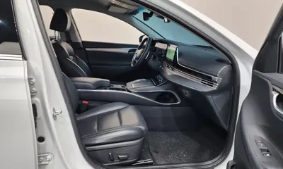 Hyundai Grandeur 2022, 40268 км, за 17509.08 USD - фото 11