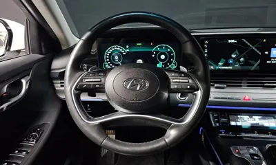 Hyundai Grandeur 2022, 44682 км, за 15688.59 USD - фото 13