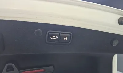 Hyundai Grandeur 2022, 44682 км, за 15688.59 USD - фото 20