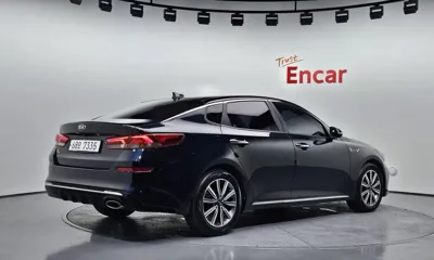 Kia K5 2019, 127206 км, за 7752.45 USD