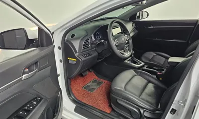 Hyundai Avante 2019, 136278 км, за 7271.29 USD - фото 10