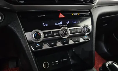 Hyundai Avante 2019, 136278 км, за 7271.29 USD - фото 20