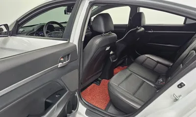 Hyundai Avante 2019, 136278 км, за 7271.29 USD - фото 26