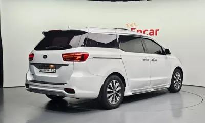 Kia Canival 2019, 149462 км, за 6859.52 USD