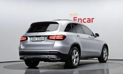 Mercedes-Benz GLC-Class 2017, 50489 км, за 16922.28 USD