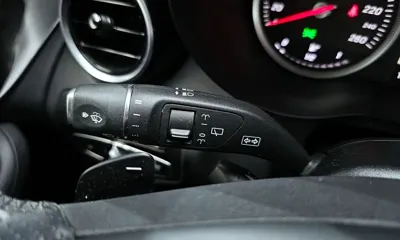 Mercedes-Benz GLC-Class 2017, 50489 км, за 16804.52 USD - фото 16