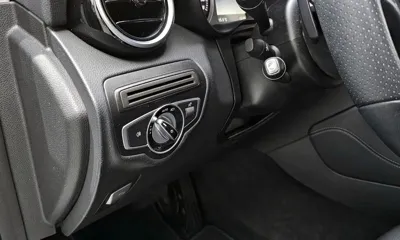 Mercedes-Benz GLC-Class 2017, 50489 км, за 16804.52 USD - фото 18