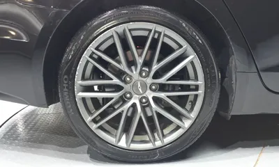 Genesis G70 2018, 142418 км, за 9518.18 USD