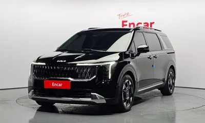 Kia Canival · 2025 год