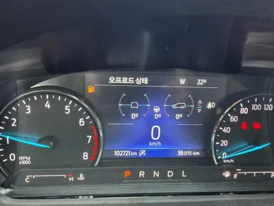 Ford Explorer 2021, 102721 км, за 15951.16 USD