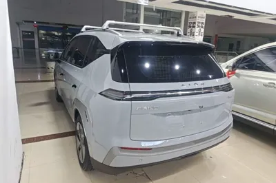 AION Y 2023, 36200 км, за 13483 USD