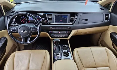Kia Canival