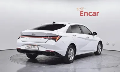 Hyundai Avante 2021, 86372 км, за 9382.23 USD