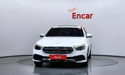 Mercedes-Benz E-Class 2023, 24511 км, за 25872.71 USD