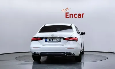 Mercedes-Benz E-Class 2023, 24511 км, за 25872.71 USD