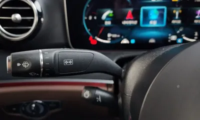 Mercedes-Benz E-Class 2023, 24511 км, за 25872.71 USD - фото 28