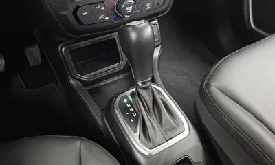 Jeep Renegade 2018, 66987 км, за 7491.86 USD - фото 9