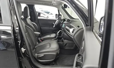 Jeep Renegade 2018, 66987 км, за 7491.86 USD - фото 11