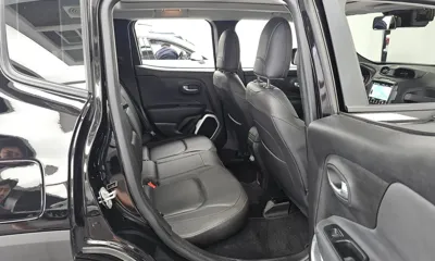 Jeep Renegade 2018, 66987 км, за 7491.86 USD - фото 12
