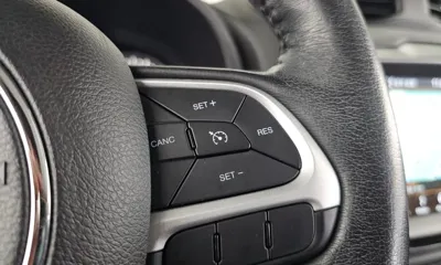 Jeep Renegade 2018, 66987 км, за 7491.86 USD - фото 19