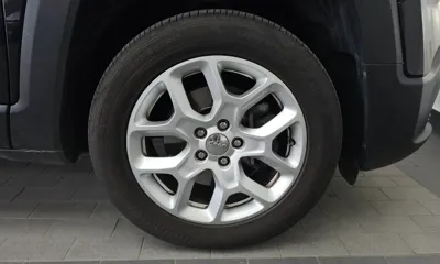 Jeep Renegade 2018, 66987 км, за 7491.86 USD - фото 21
