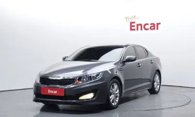 Kia K5 · 2011 год