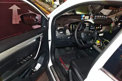 Geely Auto Coolray New Energy 2019, 96500 км, за 6417 USD - фото 29