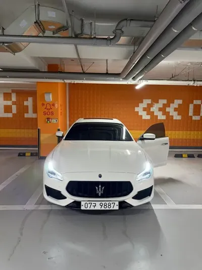 Maserati Quattroporte 2015, 57300 км, за 20817.09 USD