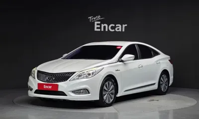 Hyundai Grandeur · 2015 год