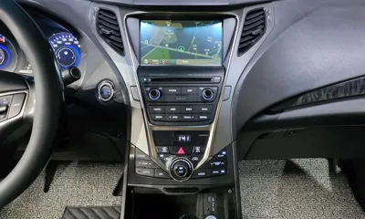 Hyundai Grandeur 2015, 166885 км, за 4532.32 USD - фото 15