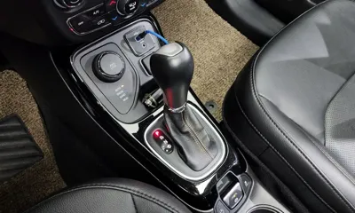 Jeep Compass 2020, 43366 км, за 12283.23 USD - фото 9