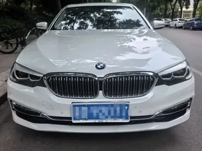 BMW 5 Series 2018, 68000 км, за 20009.12 USD