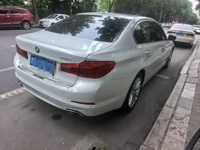BMW 5 Series 2018, 68000 км, за 19829.19 USD - фото 10