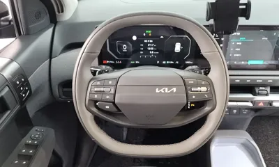 Kia EV3 2026, 12021 км, за 23959.56 USD - фото 14