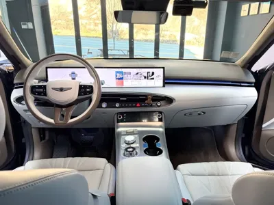 Genesis GV70 2025, 16000 км, за 33646.24 USD