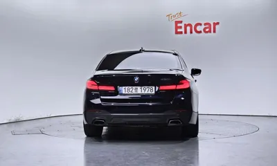 BMW 5-Series 2021, 249020 км, за 65140.1 USD
