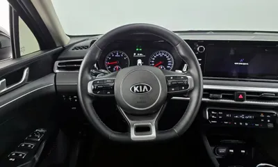Kia K5 2021, 75822 км, за 11225.63 USD - фото 13